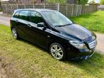 Mercedes B180CDI Euro5 DIESEL 9/2012 *145.326km*, Auto's, Mercedes-Benz, Voorwielaandrijving, Euro 5, Stof, Zwart