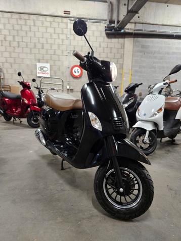 La Souris Vespelini 50cc classe A 4 temps 2017 - 6 600 km, Enlèvement ou Envoi, Utilisé, Classe A (25 km/h), Essence