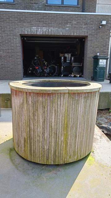 Houten bloempot voor boom, ... beschikbaar voor biedingen