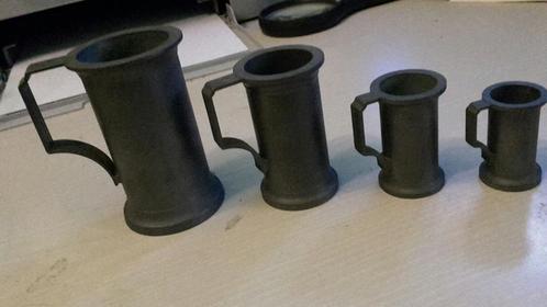 4 pots en métal 10€, Antiquités & Art, Antiquités | Étain, Enlèvement