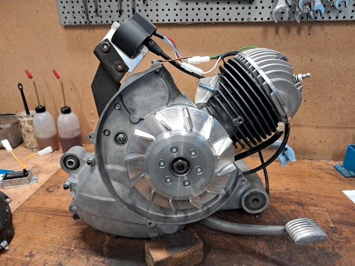 Professionele Vespa PK, V50, PX etc revisies, onderhoud, tun, Vélos & Vélomoteurs, Scooters | Vespa, Enlèvement