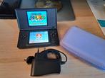 Nintendo DS Lite met oplaadetui voor 50 Mario Pokémon-games, Games en Spelcomputers, Ophalen of Verzenden, Zo goed als nieuw, DS Lite