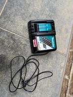 Makita batterijlader, Doe-het-zelf en Bouw, Ophalen, Zo goed als nieuw