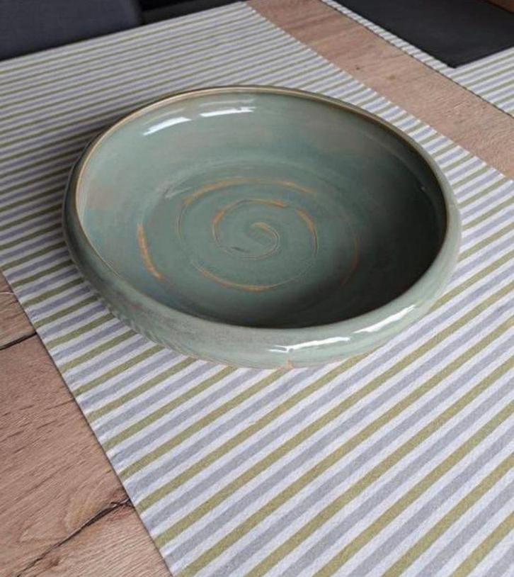 Bol Serax « Pure » de Pascale Naessens, en vert d'eau., Maison & Meubles, Accessoires pour la Maison | Plataux & Paniers, Neuf