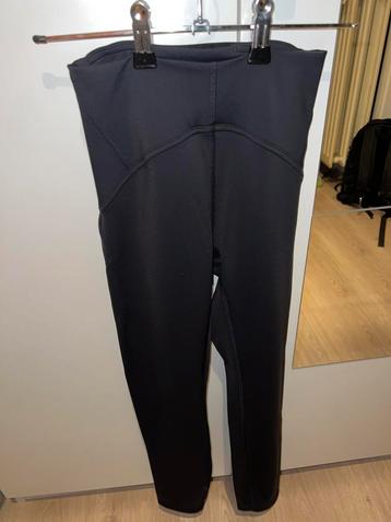 Legging Lululemon Align  disponible aux enchères