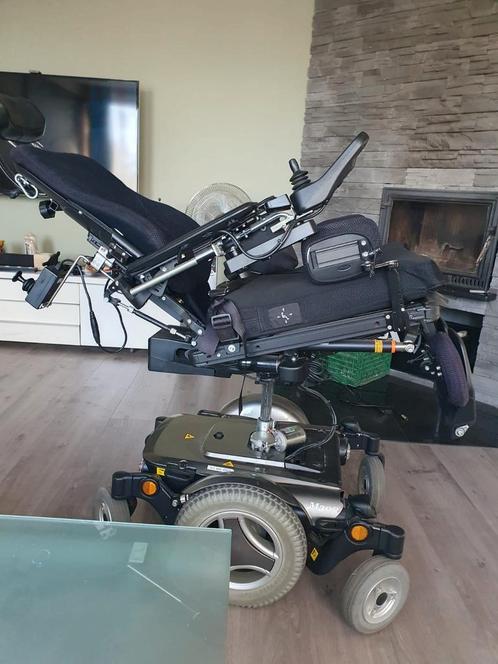 Elektrische rolstoel NIEUWE BATTERIJEN‼️‼️, Diversen, Rolstoelen, Zo goed als nieuw, Elektrische rolstoel, Ophalen