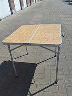 Opklapbaar kampeertafeltje 4 personen, Ophalen