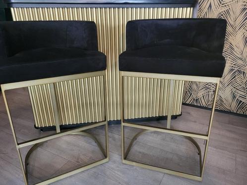 Barstoelen 2 stuks, Huis en Inrichting, Barkrukken, Zo goed als nieuw, Metaal, Met voetsteun, Ophalen
