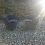 set van twee fauteuils, Ophalen