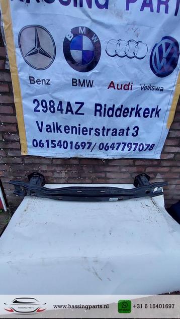 BMW F30 bumperbalk achter