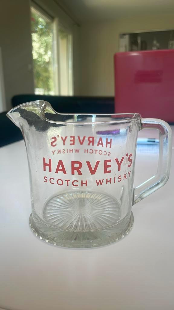 Harvey's Scotch whisky glazen kruik, Verzamelen, Merken en Reclamevoorwerpen, Gebruikt, Overige typen, Ophalen of Verzenden