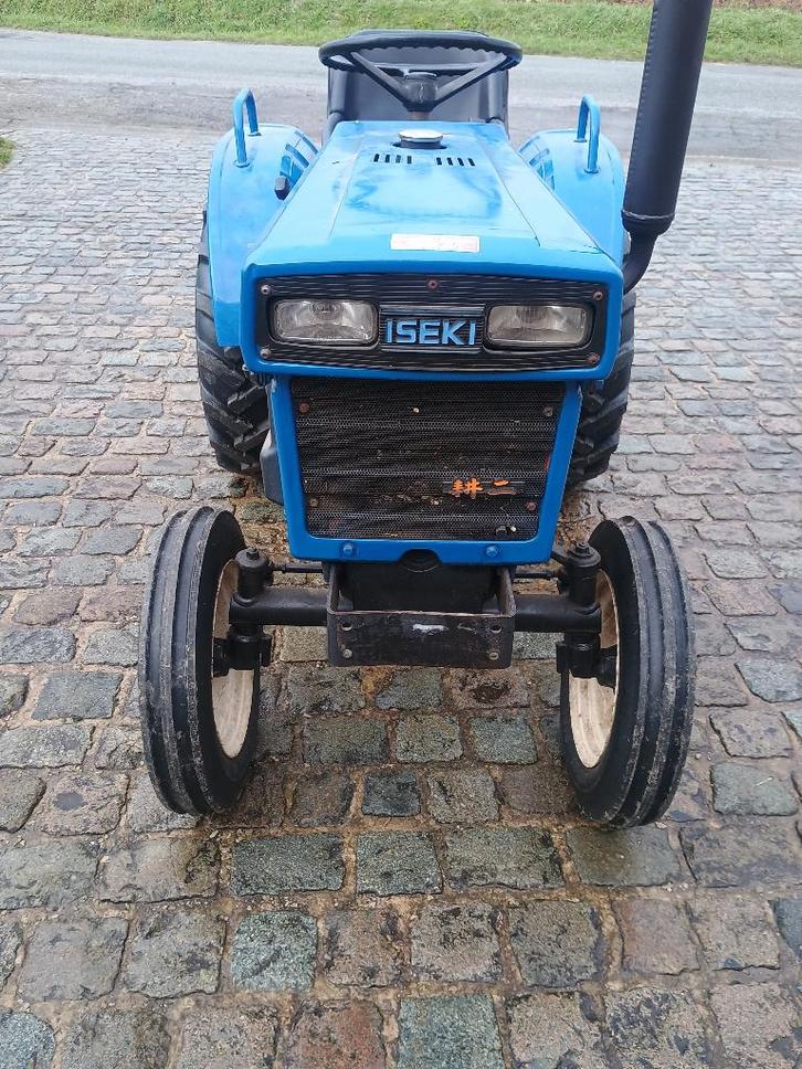 Mini tracteur ISEKI TX 1501 avec tondeuse à fléaux à vendre, Articles professionnels, Agriculture | Tracteurs, Autres marques