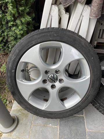 Set 17 inch OEM velgen (+winterbanden) “Denver” voor VW golf beschikbaar voor biedingen