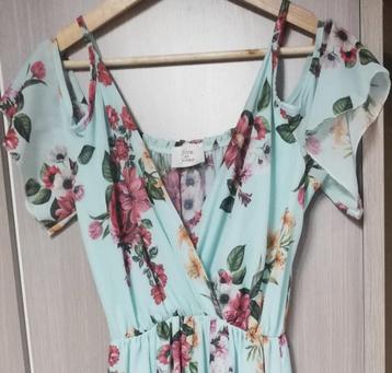 Belle robe d'été. Comme neuf., Enlèvement ou Envoi, Comme neuf, Taille 42/44 (L), Sous le genou