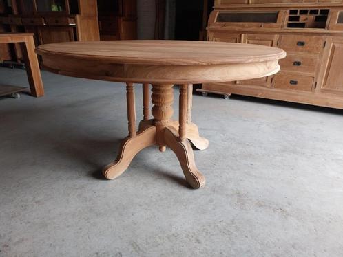 Showroommodel Ronde Teak Tuintafel 140cm, Tuin en Terras, Tuinsets en Loungesets, Zo goed als nieuw, Teakhout, Eettafel, Ophalen