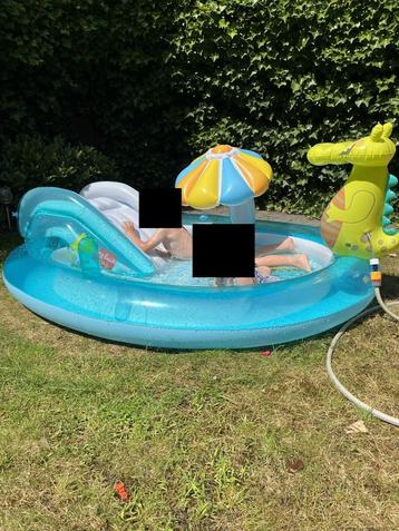 Speelzwembadje met fontein en glijbaan - Intex Gator play beschikbaar voor biedingen