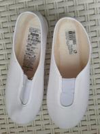Splinternieuwe turnpantoffels, Decathlon, maat 33, Nieuw, Ophalen of Verzenden, DECATHLON Domyos, Jongen of Meisje