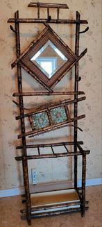 Porte-manteau bambou, Ophalen, Gebruikt