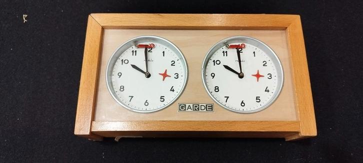 Mechanische Schaakklok Gardé, Hobby en Vrije tijd, Gezelschapsspellen | Overige, Zo goed als nieuw, Een of twee spelers, Ophalen of Verzenden