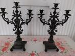 Verbronste kandelaars. 2 antieke en in perfecte staat., Antiek en Kunst, Ophalen