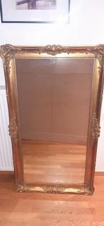 Grote spiegel met antiek verguld houten frame, Huis en Inrichting, Woonaccessoires | Spiegels, Gebruikt, Ophalen of Verzenden