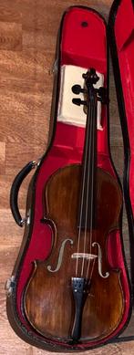 Violon en bois dans son étui  ancienne modèle, Muziek en Instrumenten, Strijkinstrumenten | Violen en Altviolen, Ophalen of Verzenden