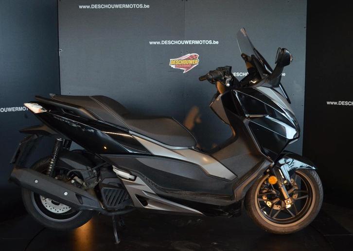 2017 Honda Forza 125 | 26.894KM  | 1 Jaar Garantie, Motoren, Motoren | Honda, Bedrijf, Scooter, 11 kW of minder, 1 cilinder, Minimaal motorrijbewijs A1