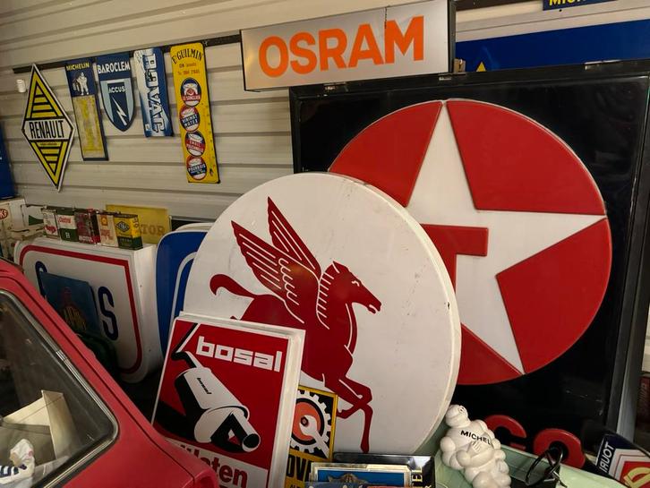 Grote voorraad oude reclame lichtbakken !, Verzamelen, Merken en Reclamevoorwerpen, Gebruikt, Lichtbak of (neon) lamp, Ophalen of Verzenden