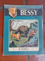 Groot lot oude ongekleurde Bessy - Willy Vandersteen, Meerdere stripboeken, Ophalen of Verzenden, Gelezen, Willy Vandersteen