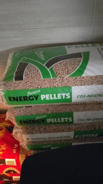 Houtpellets energy groen 310€/pal 66 zakken  disponible aux enchères