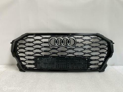 Grill Audi Q3 F3 83A S-Line Black 83F853651B, Auto-onderdelen, Carrosserie, Audi, Gebruikt, Ophalen of Verzenden