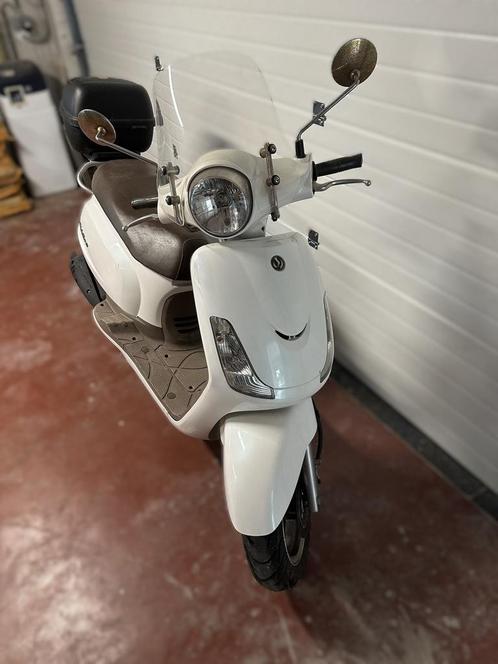 Scooter SYM 125 Fiddle II, Fietsen en Brommers, Scooters | SYM, Gebruikt, Fiddle, Benzine, Ophalen