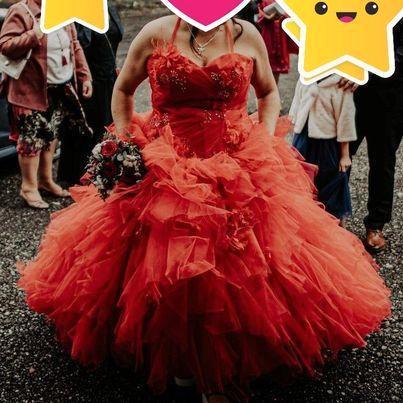 Robe mariée 46-48, Vêtements | Femmes, Vêtements de mariage & Accessoires de mariage, Porté, Robe de mariée, Rouge, Enlèvement