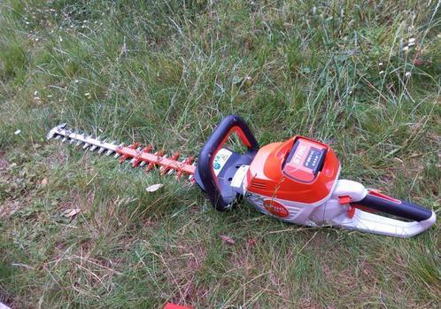 Taille Haie HSA 100 + 2 Souffleurs BG 86, Tuin en Terras, Heggenscharen, Zo goed als nieuw, Accu, Ophalen