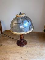 Lampe ancienne, Maison & Meubles, Accessoires pour la Maison | Globes, Comme neuf