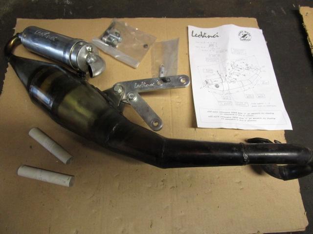 Nieuwe Leovinci Z uitlaat Malaguti F12 Phantom 50cc scooter, Fietsen en Brommers, Brommeronderdelen | Scooters, Nieuw, Uitlaat