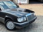 Mercedes Benz 230CE Coupé, Auto's, Mercedes-Benz, Achterwielaandrijving, 4 cilinders, Leder, Bedrijf