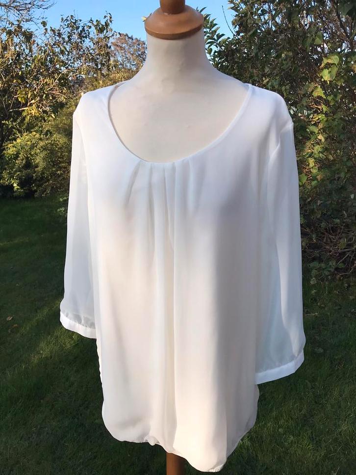 M46  losvallende witte blouse (voile/jerseystof) C&A, Kleding | Dames, Blouses en Tunieken, Maat 46/48 (XL) of groter, Ophalen of Verzenden
