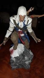 Prachtig verzamelfiguur Assasins Creed 3, Ophalen of Verzenden, Zo goed als nieuw