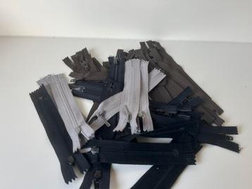 Lot Ritsen 12 cm - meer dan 30 stuks beschikbaar voor biedingen