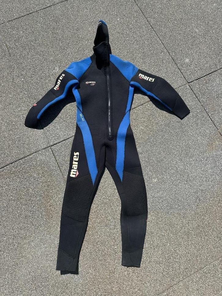 Combinaison plongée Mares en néoprène 7mm, Sports nautiques & Bateaux, Plongée, Utilisé, Combinaison de plongée, Enlèvement