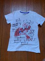 t-shirt zara spiderman maat 122, Jongen, Ophalen of Verzenden, Zo goed als nieuw, Shirt of Longsleeve