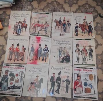 Lot 12 ancien livres napoleon volume guerre  collection beschikbaar voor biedingen
