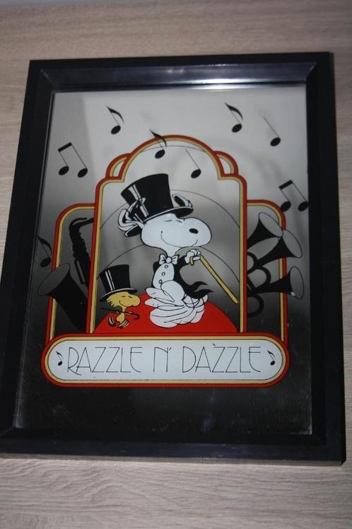Oude Snoopy spiegel , Razzle N' Dazzle , 1958 , 1965, Collections, Personnages de BD, Utilisé, Autres types, Snoopy, Enlèvement ou Envoi