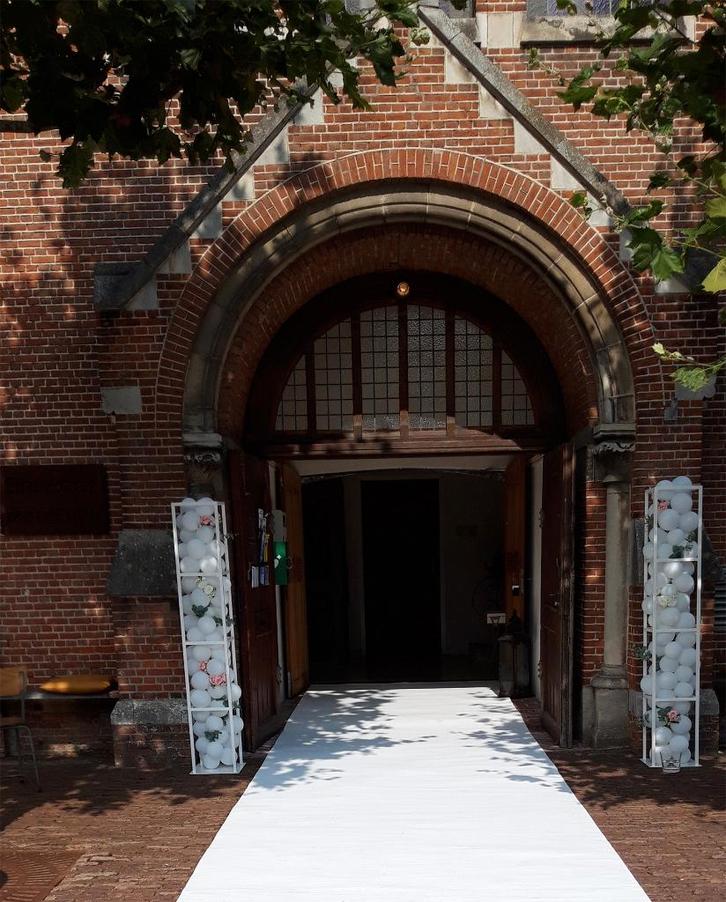 Witte loper voor een bruiloft, Kleding | Dames, Trouwkleding en Trouwaccessoires, Nieuw, Accessoires, Wit, Ophalen of Verzenden