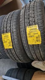 Pneus Neufs pirelli 225/70/15, Auto-onderdelen, Banden en Velgen, Ophalen, 15 inch, Nieuw, Band(en)