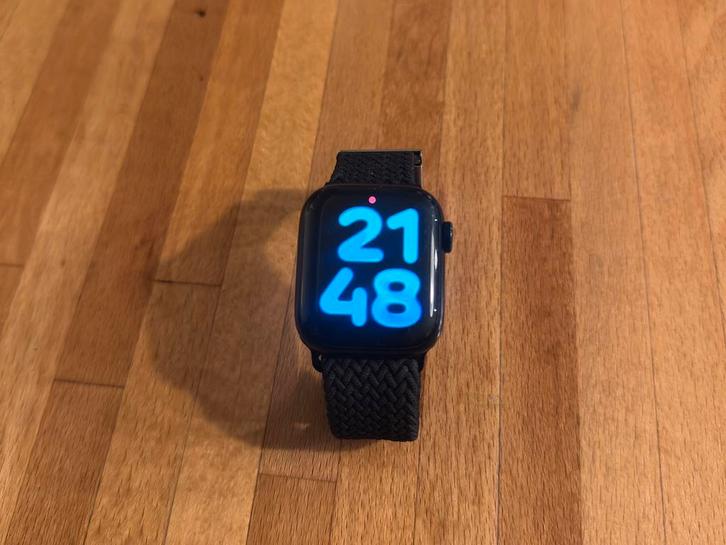Apple watch series 8 41mm, Handtassen en Accessoires, Smartwatches, Zo goed als nieuw, iOS, Zwart, Waterdicht, Ophalen of Verzenden