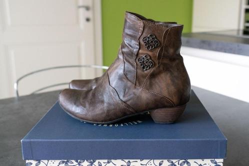 Low boots, marque Think!, marron, taille 36, comme neuves, Vêtements | Femmes, Chaussures, Comme neuf, Boots et Botinnes, Brun