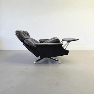 Vintage zwart lederen fauteuil /lounge chair / relax zetel  beschikbaar voor biedingen