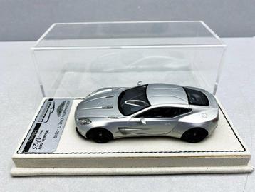 ASTON MARTIN ONE 77 2010 Silver 1/43 TECHNOMODEL Neuve + Box beschikbaar voor biedingen